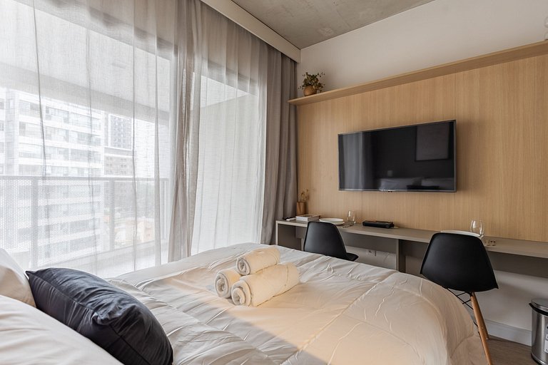 Charmoso studio C/varanda na Pompéia