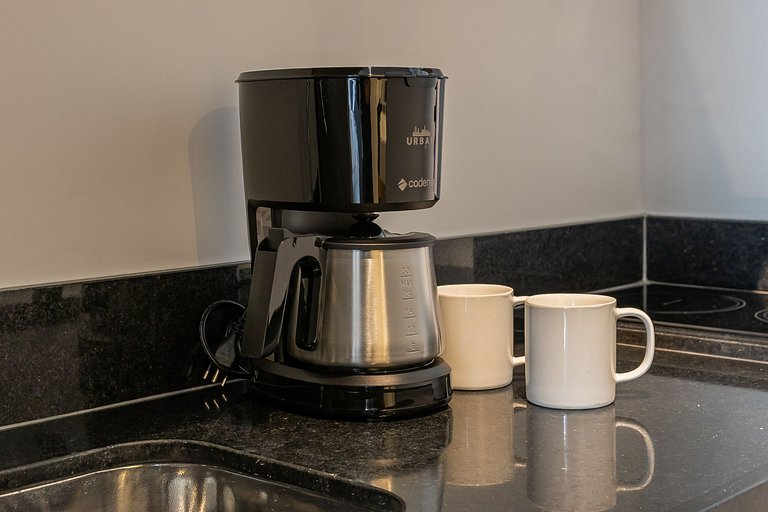 Charmoso studio C/varanda na Pompéia