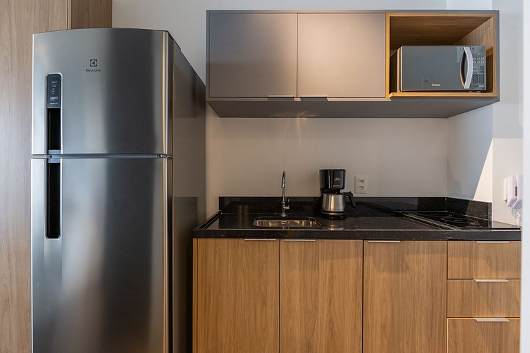 Charmoso studio C/varanda na Pompéia