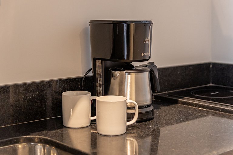 Charmoso studio C/varanda na Pompéia