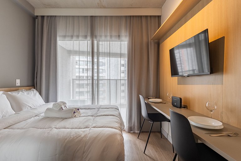 Charmoso studio C/varanda na Pompéia