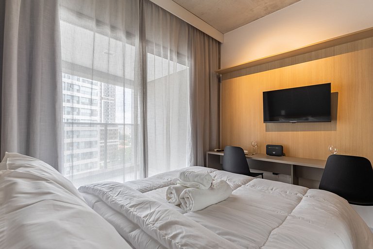 Charmoso studio C/varanda na Pompéia