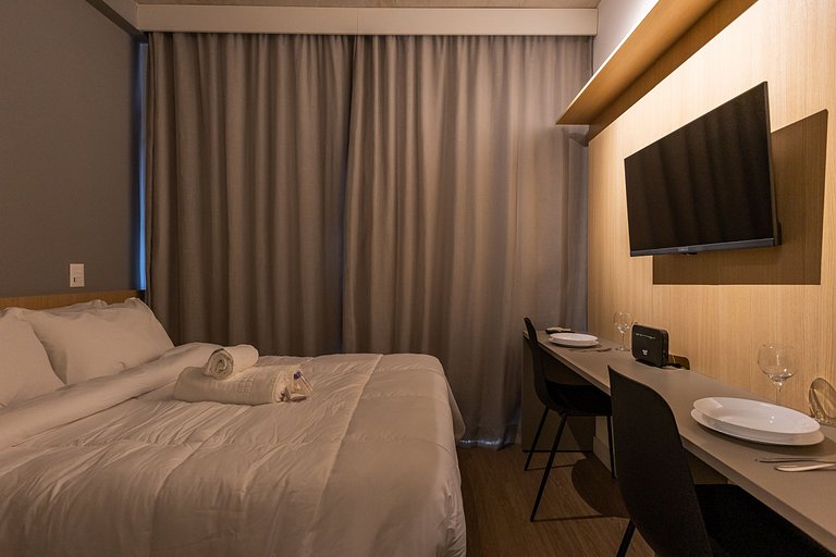 Charmoso studio C/varanda na Pompéia