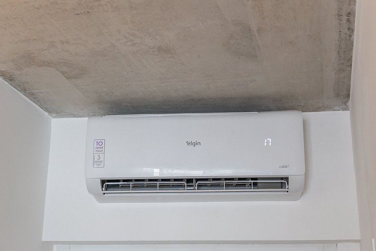 Charmoso studio C/varanda na Pompéia