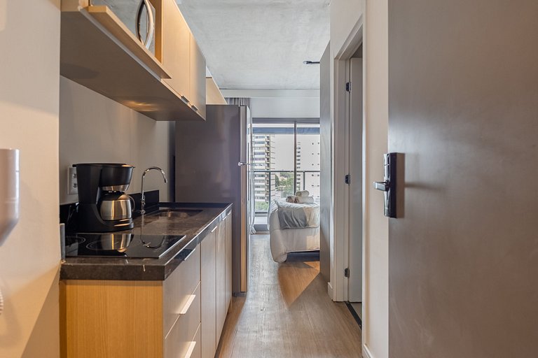 Charmoso studio C/varanda na Pompéia