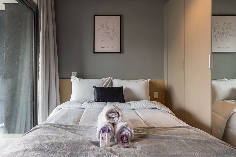 Charmoso studio C/varanda na Pompéia