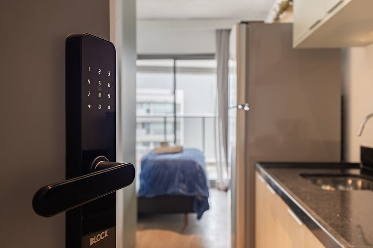 Charmoso studio C/varanda na Pompéia