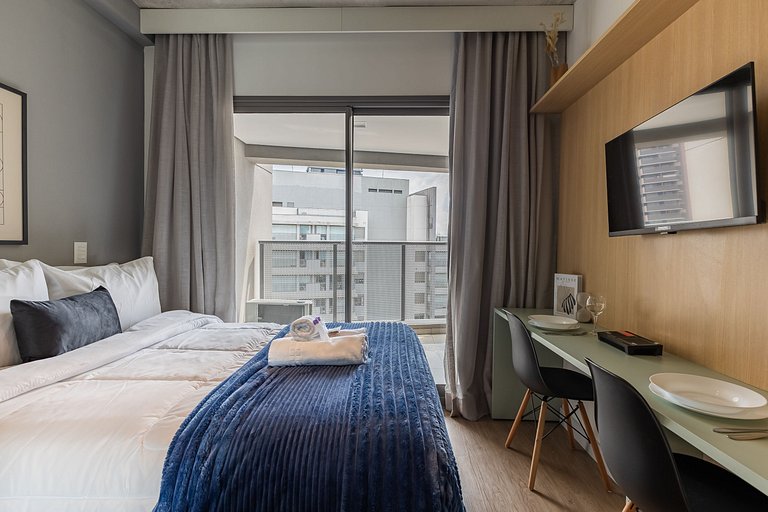 Charmoso studio C/varanda na Pompéia