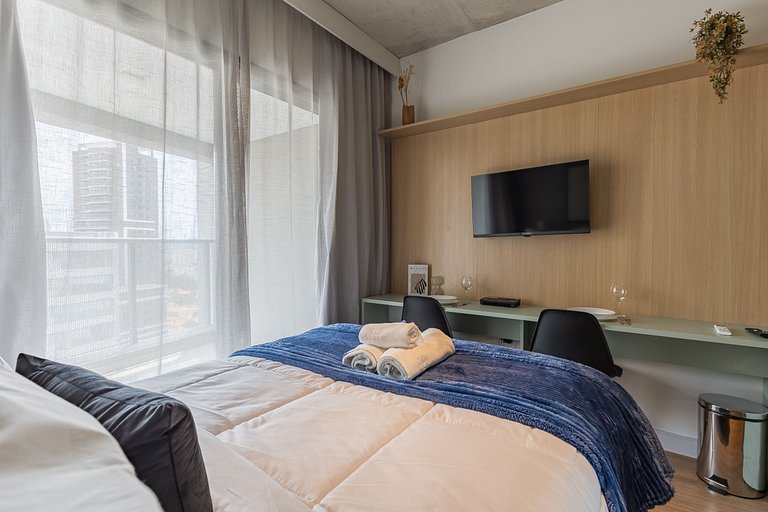 Charmoso studio C/varanda na Pompéia