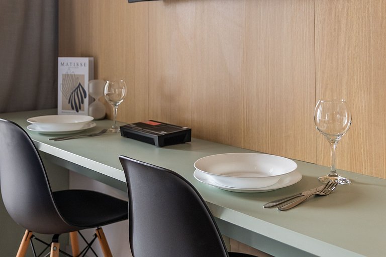 Charmoso studio C/varanda na Pompéia