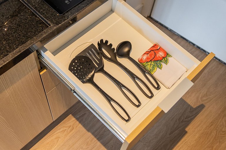 Charmoso studio C/varanda na Pompéia