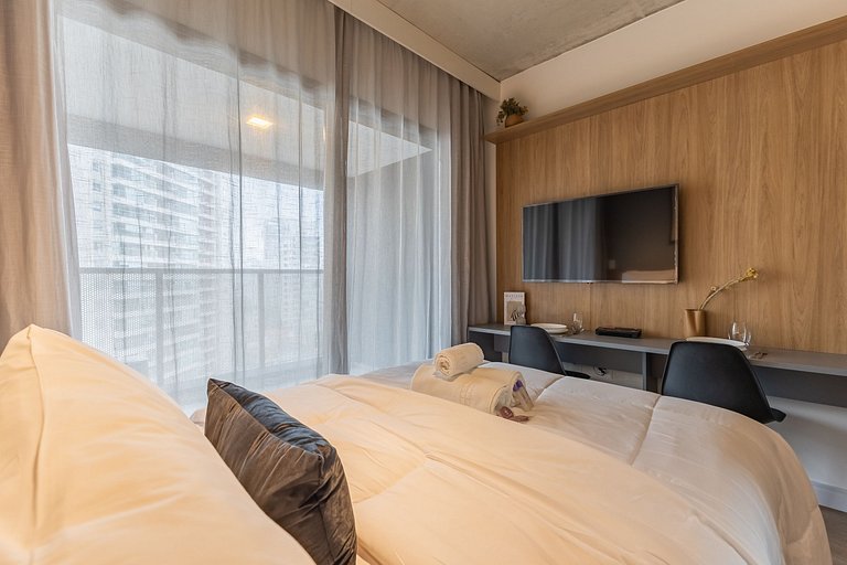 Charmoso studio C/varanda na Pompéia