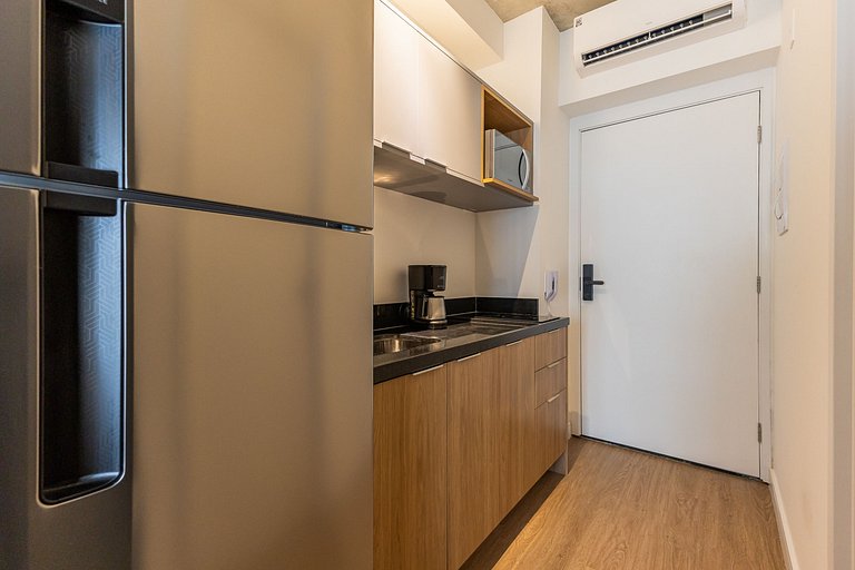 Charmoso studio C/varanda na Pompéia