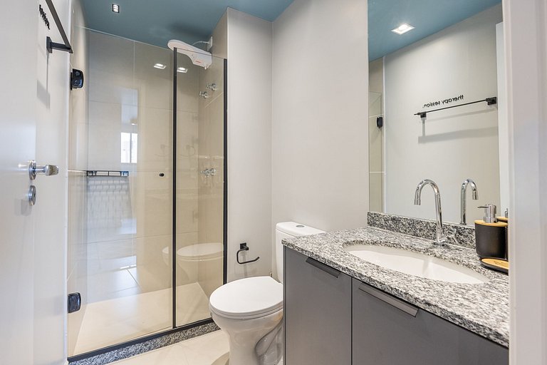 Belo apto de 2 dormitórios ao lado do Allianz