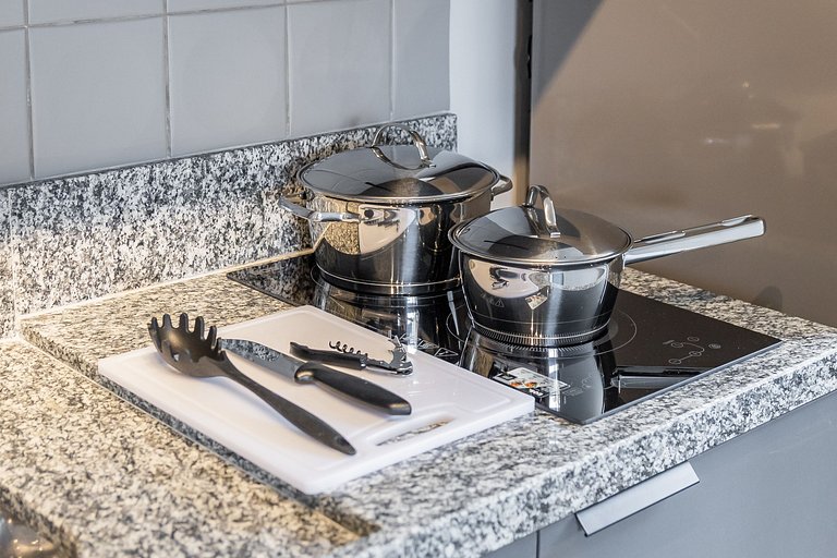 Belo apto de 2 dormitórios ao lado do Allianz