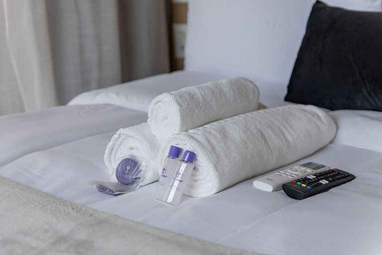 Charmoso studio C/varanda na Pompéia