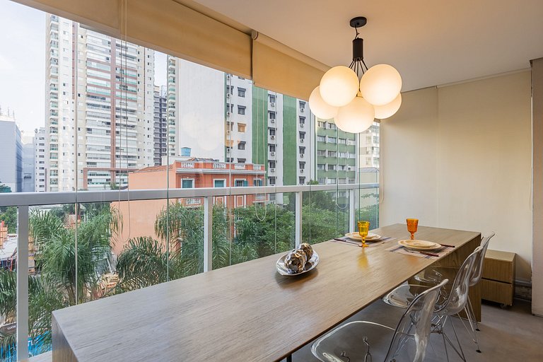 Belo apto C/vaga no coração da Consolação