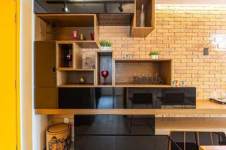 Belo apto C/vaga no coração da Consolação