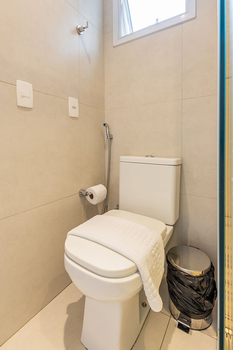 Belo apto C/vaga no coração da Consolação