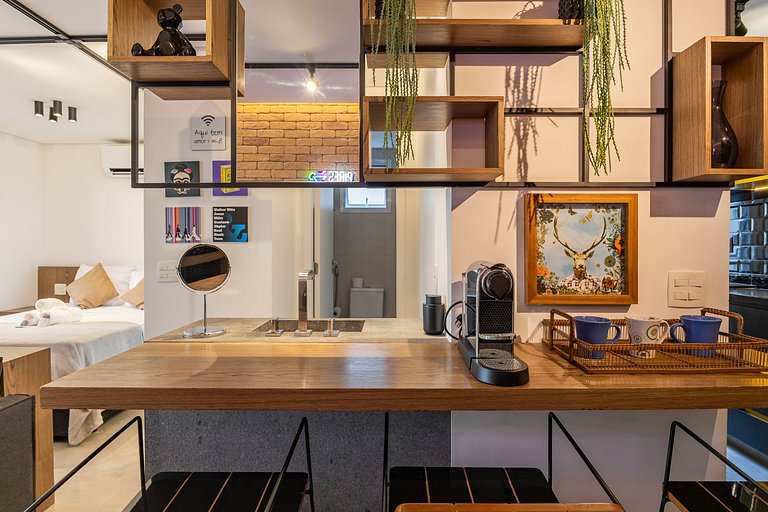 Belo apto C/vaga no coração da Consolação