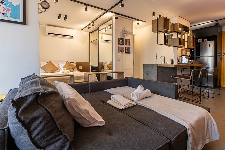 Belo apto C/vaga no coração da Consolação