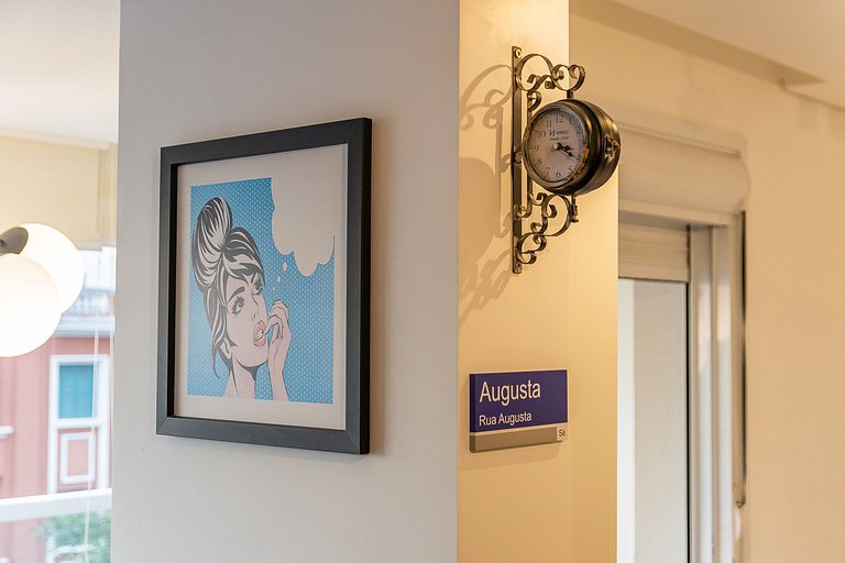 Belo apto C/vaga no coração da Consolação