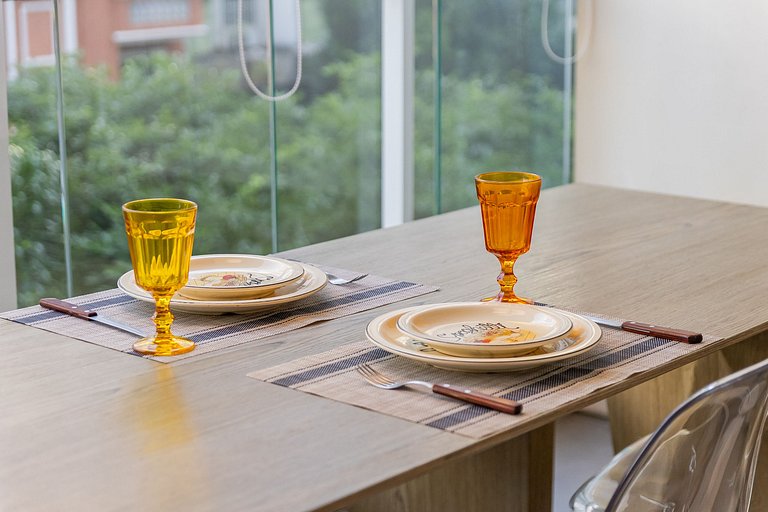 Belo apto C/vaga no coração da Consolação