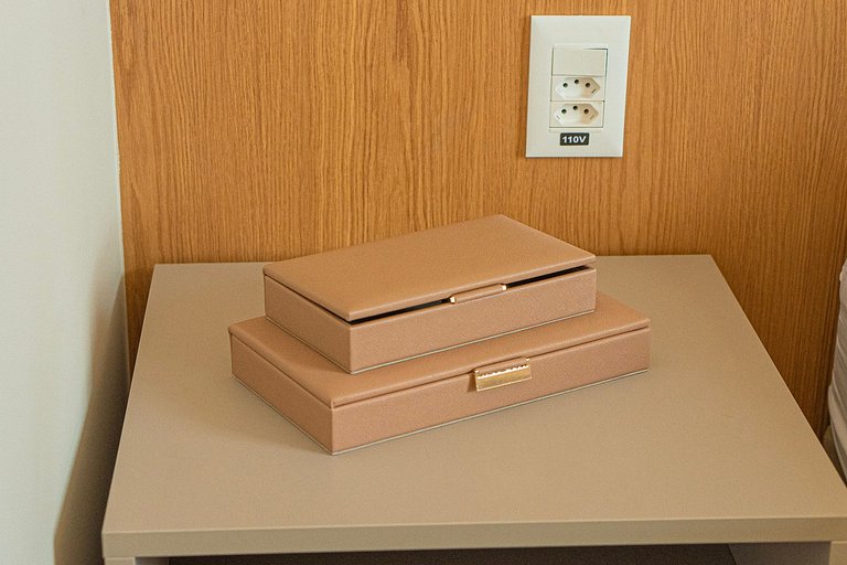 Belíssimo studio C/cama queen ao lado do Mackenzie