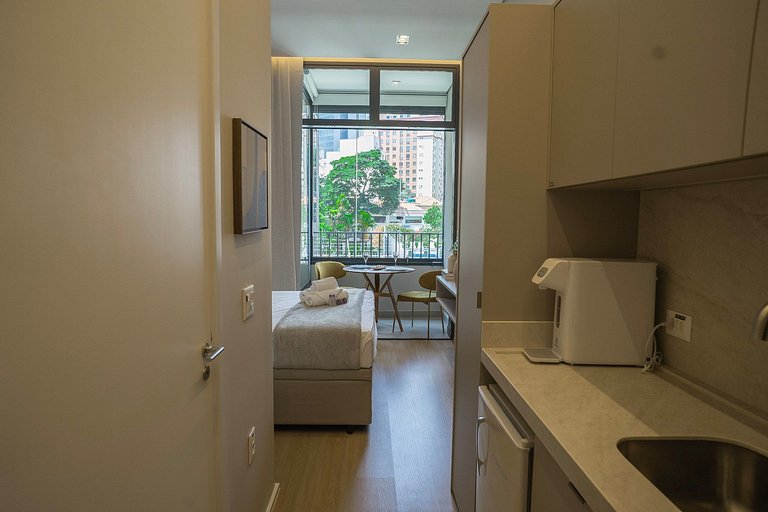 Belíssimo studio C/cama queen ao lado do Mackenzie