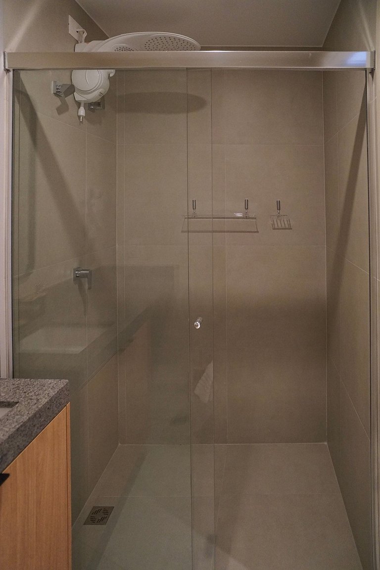 Belo studio ao lado do Allianz