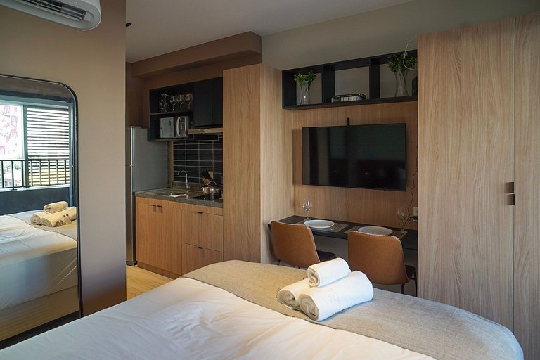 Belo studio ao lado do Allianz