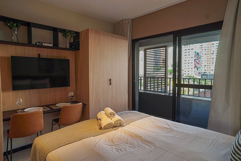 Belo studio ao lado do Allianz