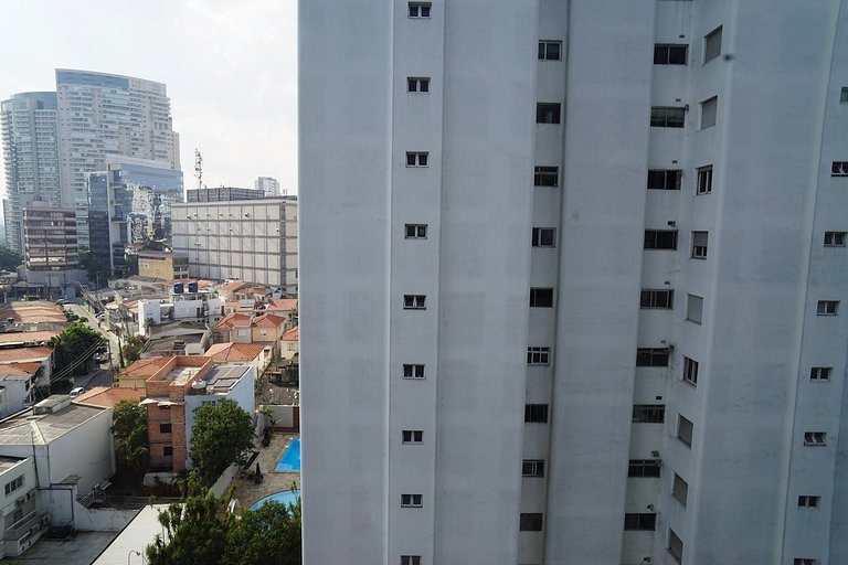 Apartamento em frente ao Shopping Eldorado