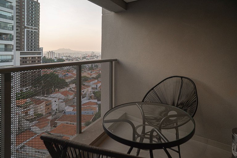 Charmoso studio C/varanda na Pompéia