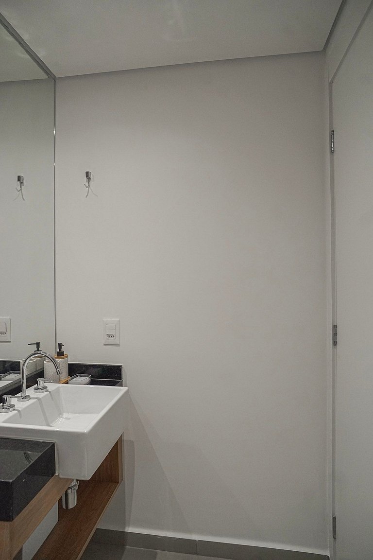Charmoso studio C/varanda na Pompéia