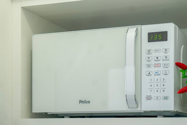 Belo apartamento na Av. Santo Amaro