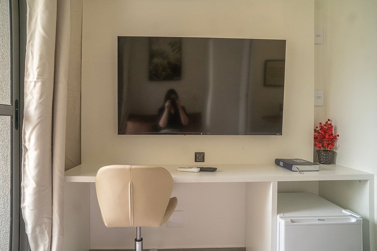 Belo apartamento na Av. Santo Amaro