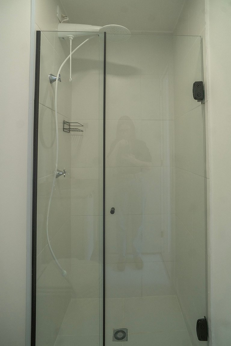 Belo apartamento na Av. Santo Amaro