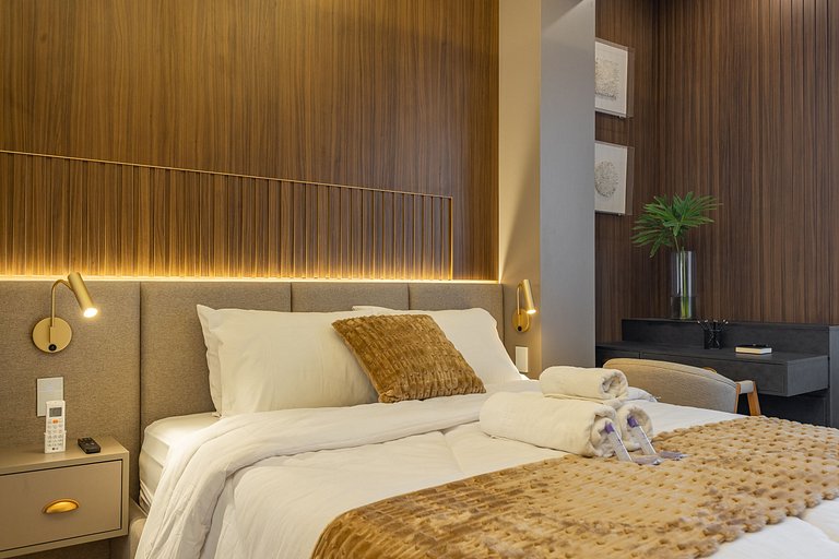 Belo flat no Jardins | Rooftop, Academia e Wi-Fi