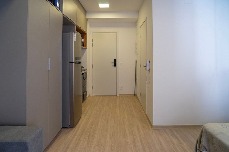 Studio prox. da Estação Brooklin