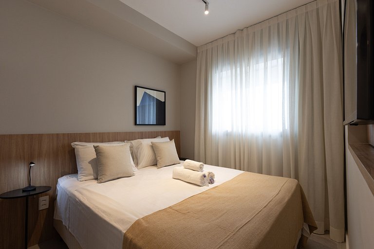 Belo studio C/varanda e piscina na Vila Mariana