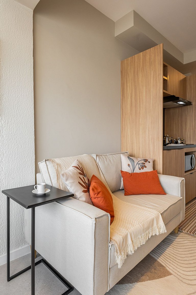 Belo studio C/varanda e piscina na Vila Mariana