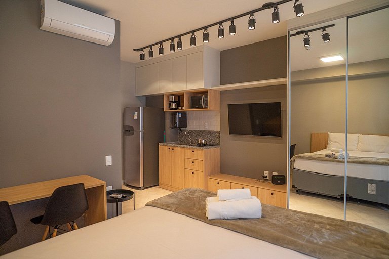 Belo studio na Vila Clementino