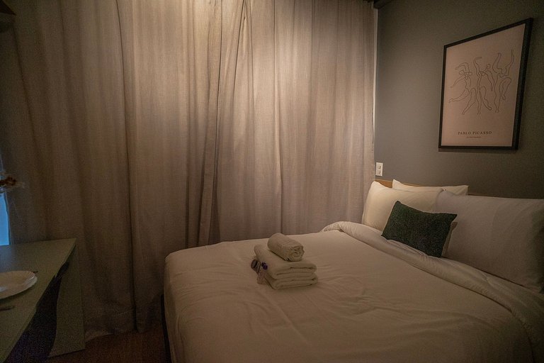 Belo studio C/varanda na Pompéia
