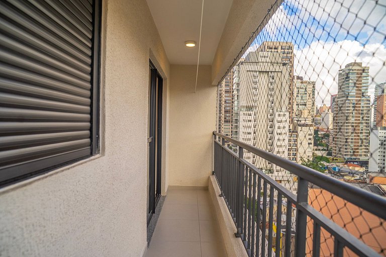 Apto C/varanda em Perdizes