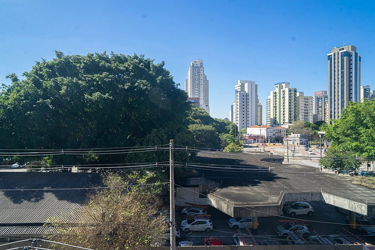 Studio completo a 5 minutos do metro Vila Mariana