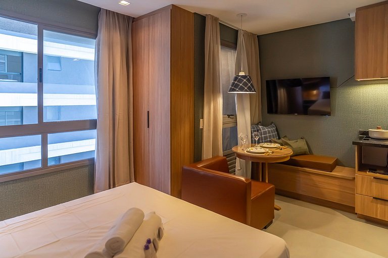Studio novo em Pinheiros, a 450m do metrô