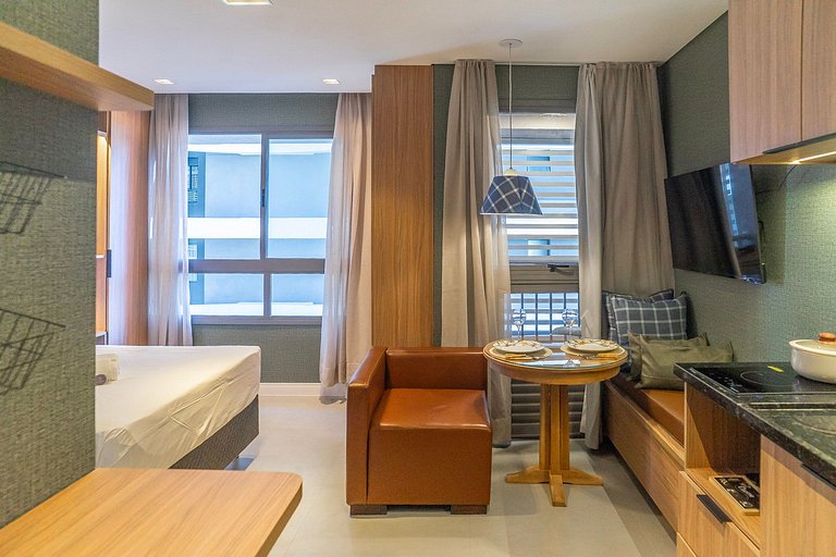 Studio novo em Pinheiros, a 450m do metrô