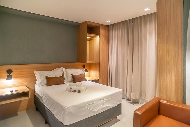 Studio novo em Pinheiros, a 450m do metrô