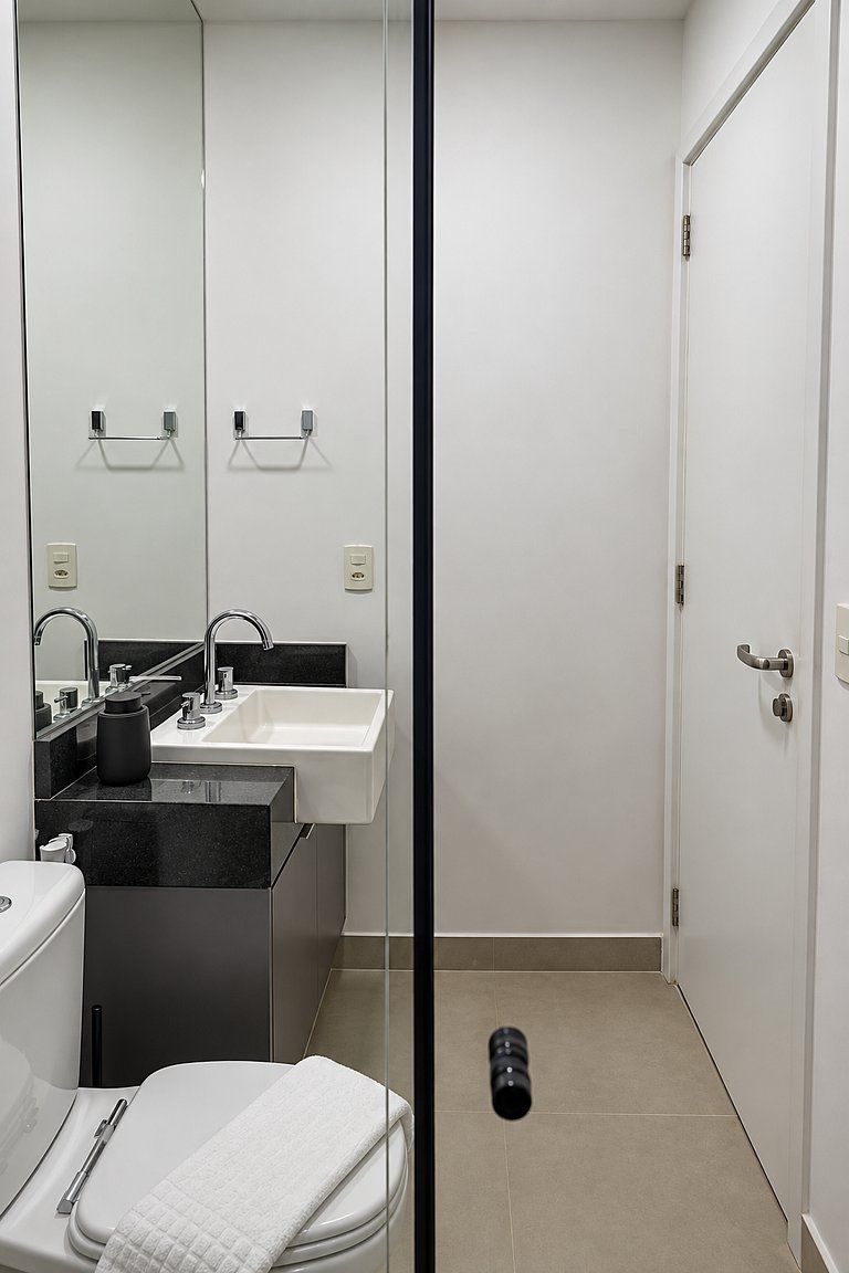 Faria Lima | Piscina, sauna e academia | 24°andar